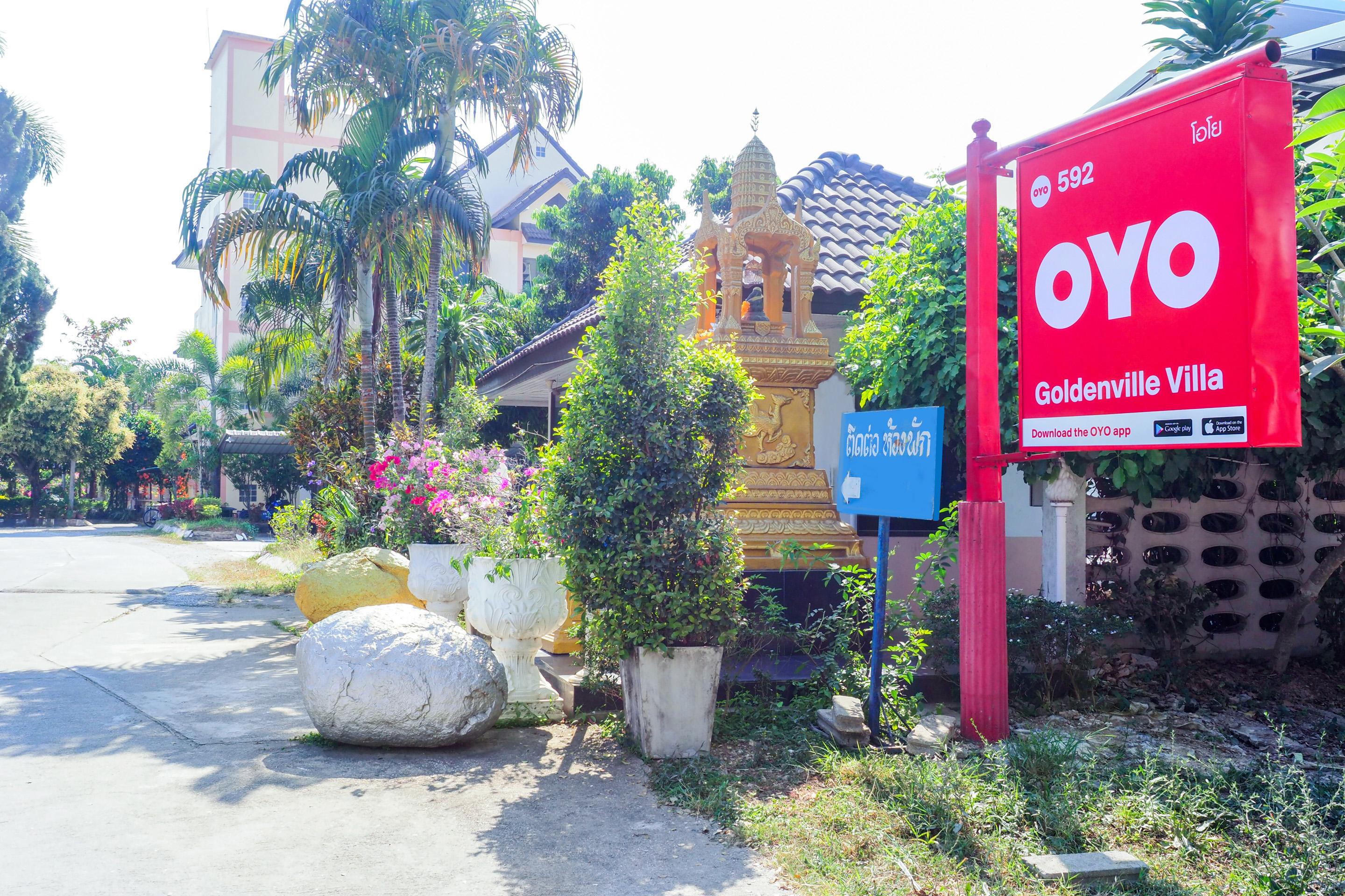 Oyo 592 Goldenville Villa Chiang Rai Exterior foto