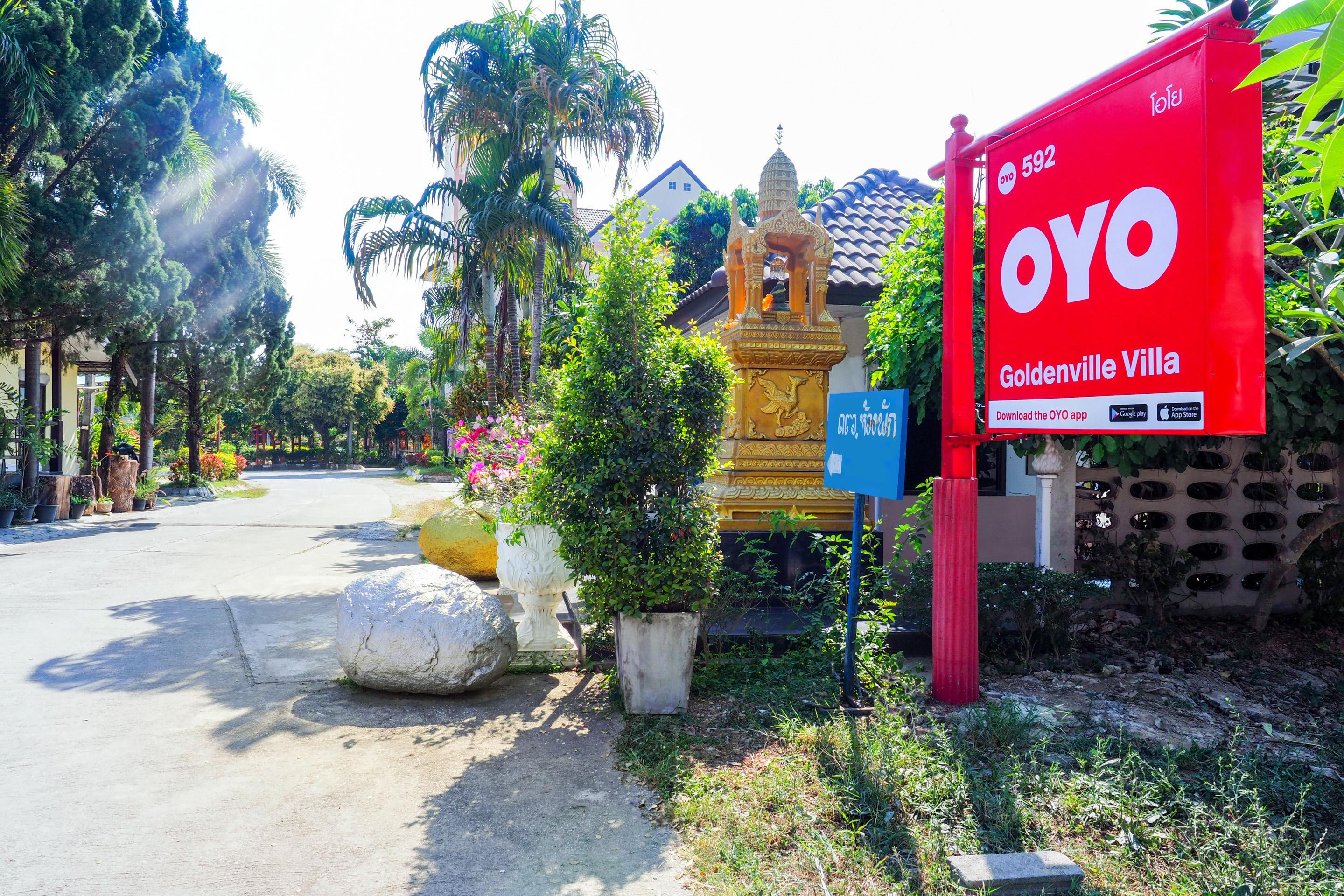 Oyo 592 Goldenville Villa Chiang Rai Exterior foto